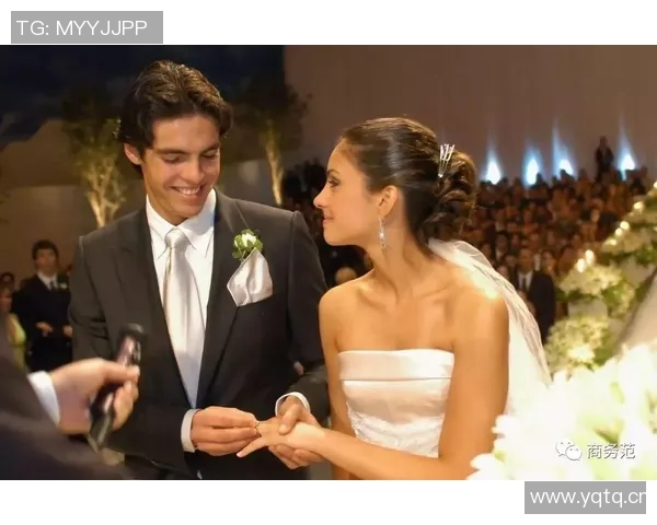 足球明星卡卡喜获新欢再婚甜蜜爱情故事再续前缘