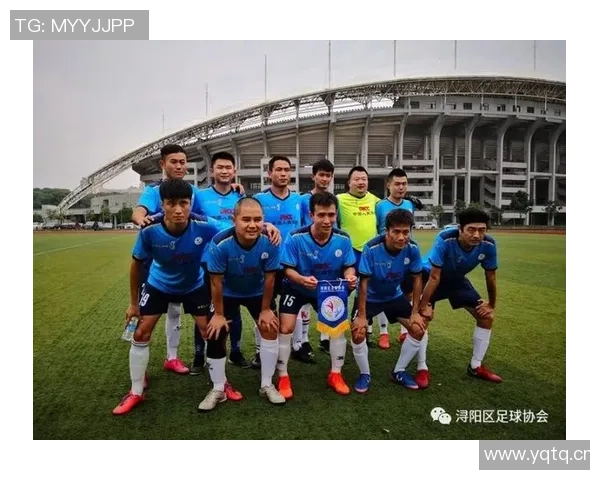 杭州足球队荣登足球比赛经验排行榜首位引发广泛关注与讨论 杭州足球队荣登足球比赛经验排行榜首位引发广泛关注与讨论